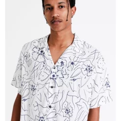 Top 10 🎉 Jack & Jones Silas Resort Short Sleeve 👕 Shirt In Cream 🤩 -Industrie Shop unnamed file 1618