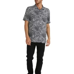 Outlet 🔥 Quiksilver Colour Blind Short Sleeve 👚 Shirt In Black ⌛ -Industrie Shop unnamed file 408